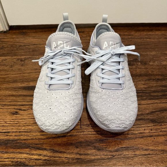 APL Techloom Phantom Women’s Size 9 - Picture 2 of 6